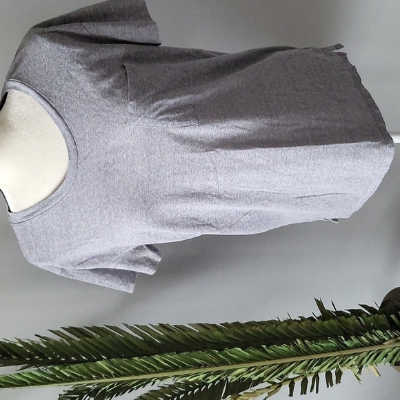 Arizona Jean Company Tops - Arizona Jean Co. heather gray short sleeve tee